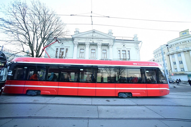 В ряд субъектов РФ поставлены 177 низкопольных трамваев