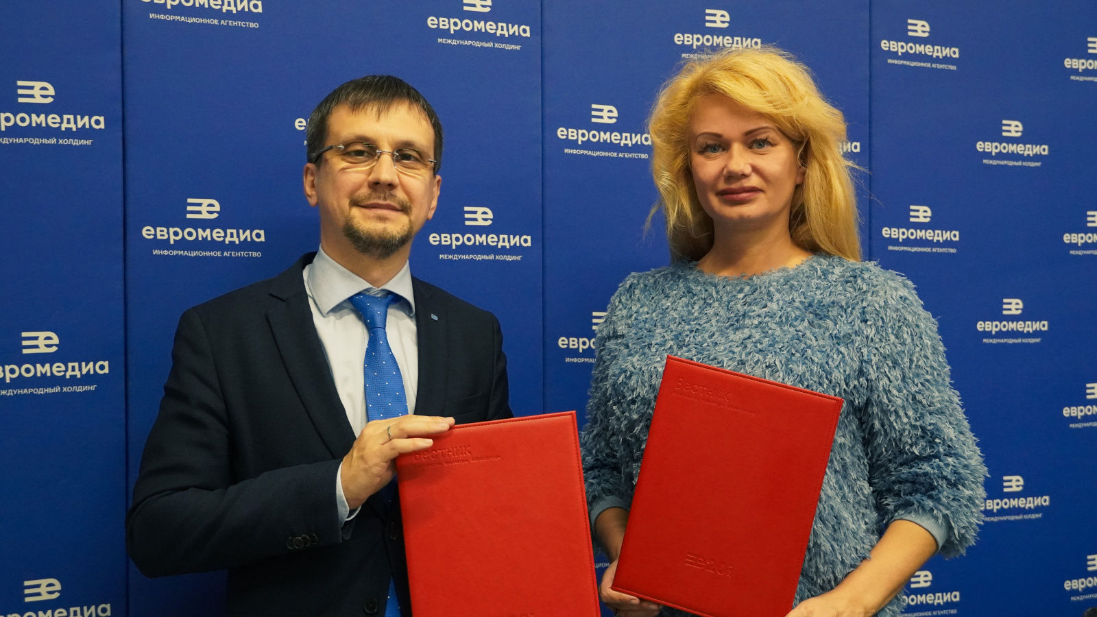 В МИД «ЕвроМедиа» прошла встреча с Еленой Грималовской, в рамках которой подписано соглашение о сотрудничестве. ЕвроМедиа